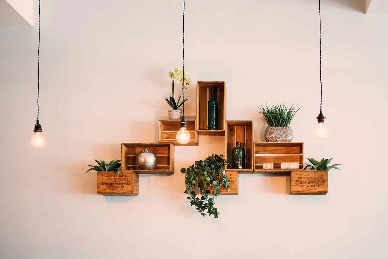Floating shelves Floating shelves